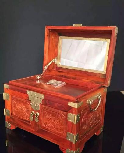 老挝大红酸枝精雕珠宝箱梳妆台首饰盒红木雕家具摆件结婚工艺礼品图片